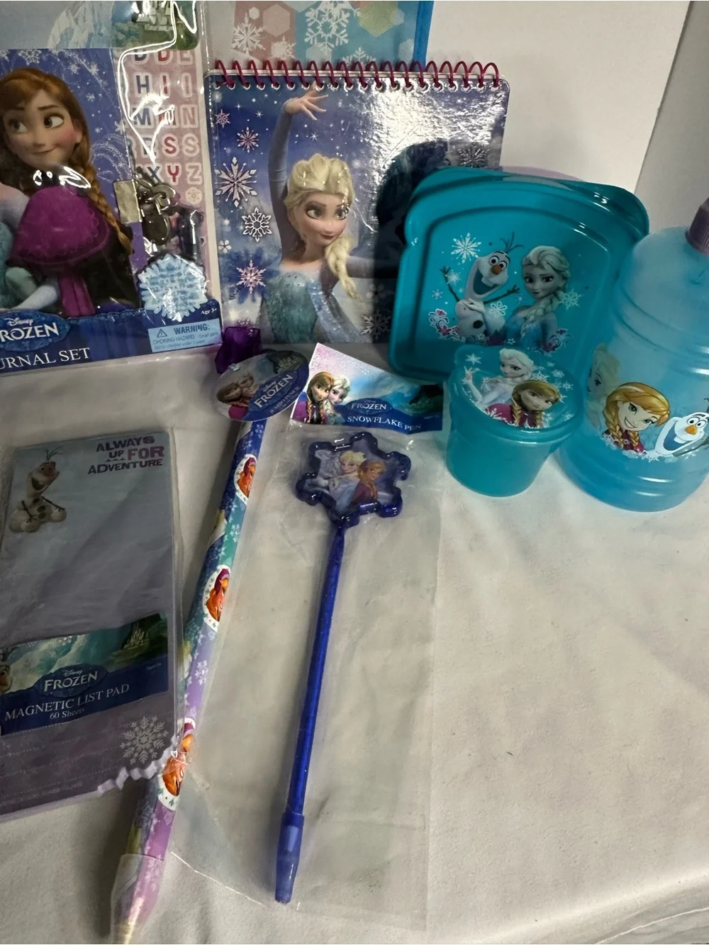 Disney Frozen Stationery, Accessories & Snack Set – Elsa, Anna & Olaf Themed